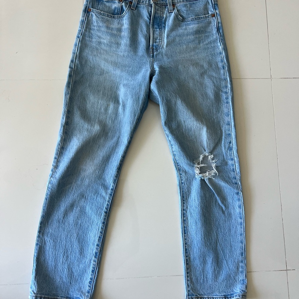 Levi’s wedgie straight Women's Light Blue Jeans size W30 L28